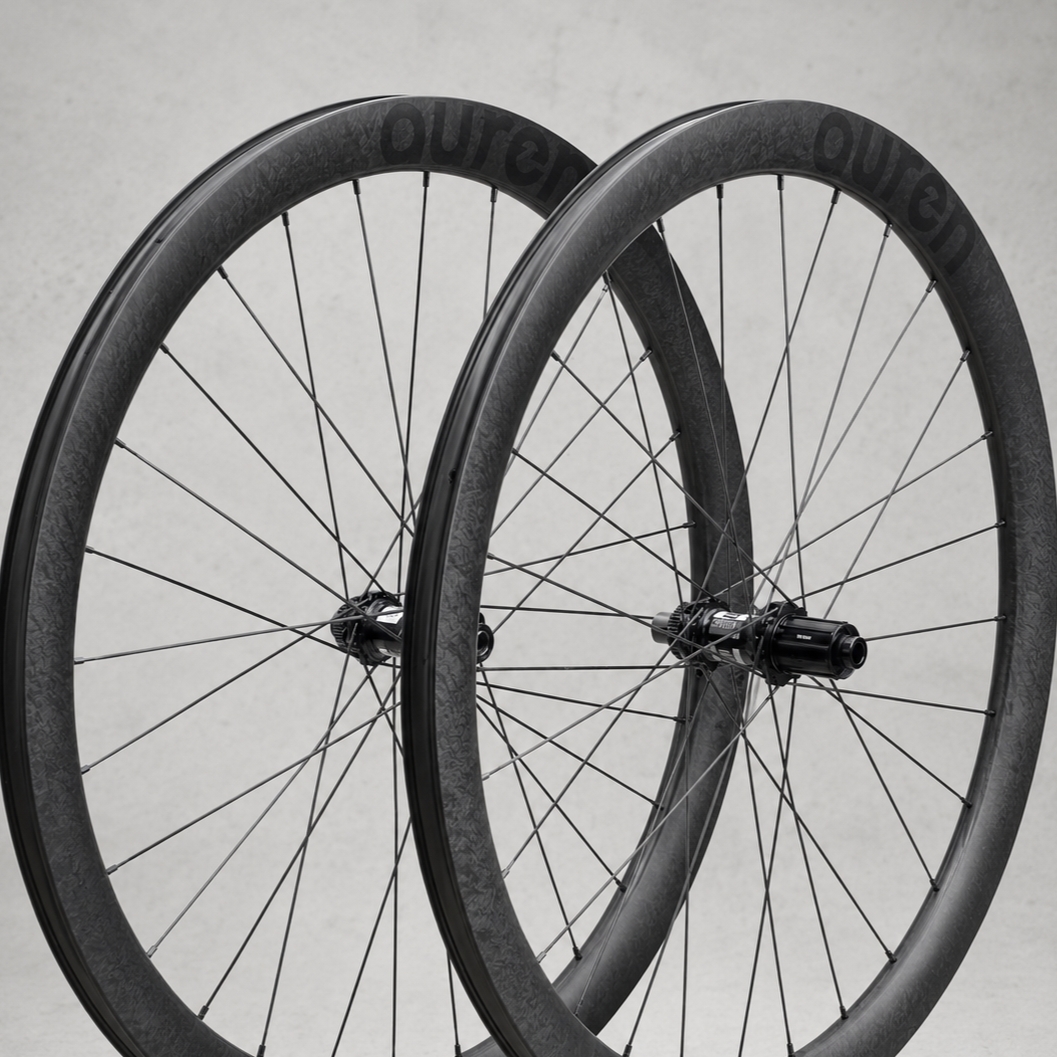 A pair of Auren carbon road wheels